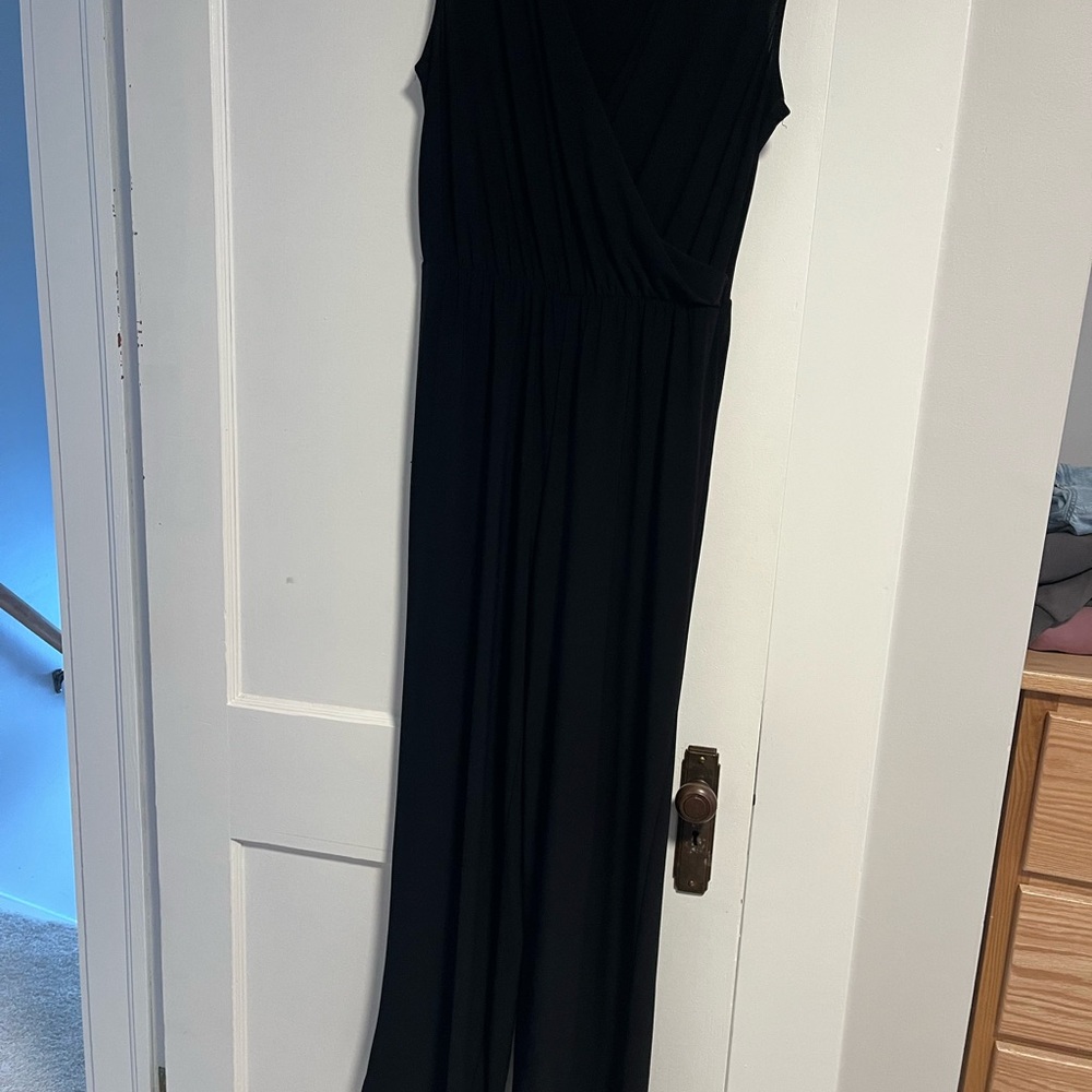 Annalee + Hope Classic Black Top